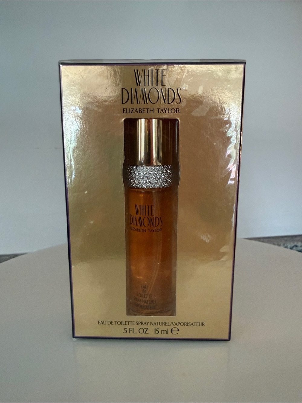 White Diamonds Eau de Toilette Spray - by Elizabeth Taylor